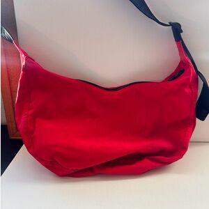 Baggu Small Crescent Bag Red Urban Outfitters - Pre Owned! Good Condition